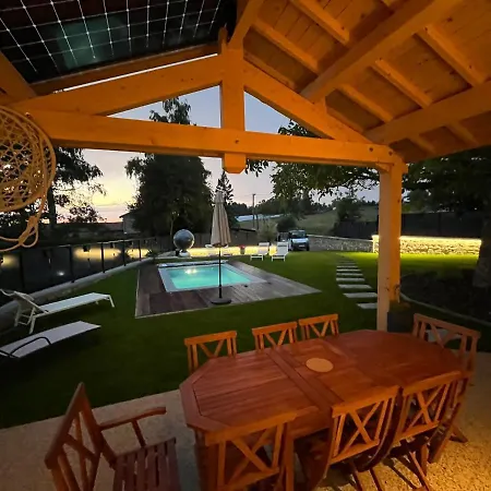 L'escapade Au Fil Du Soleil Holiday home Saint-Romain-Lachalm